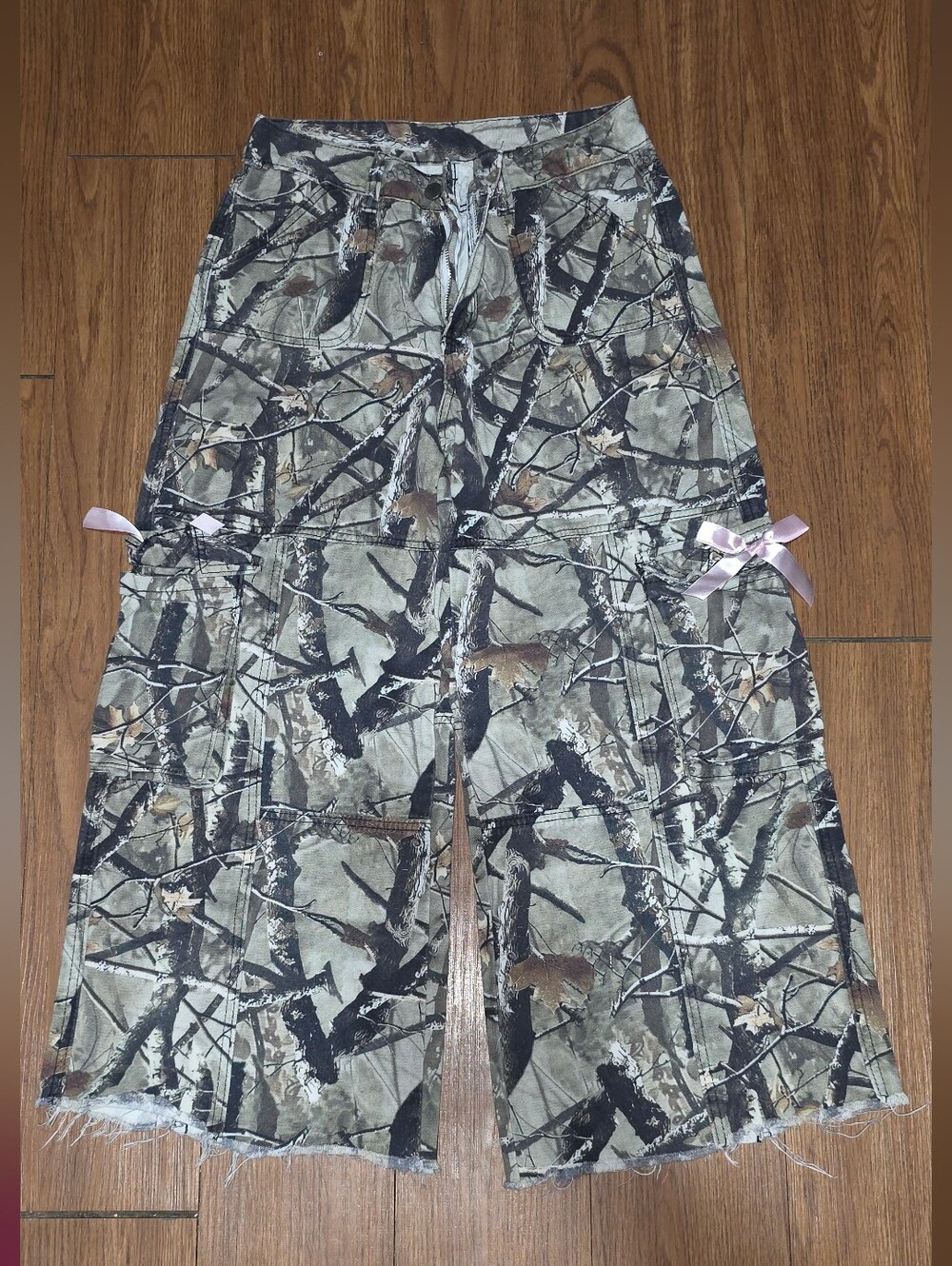 ROMWE Green and Brown Camo Straight Leg Jeans